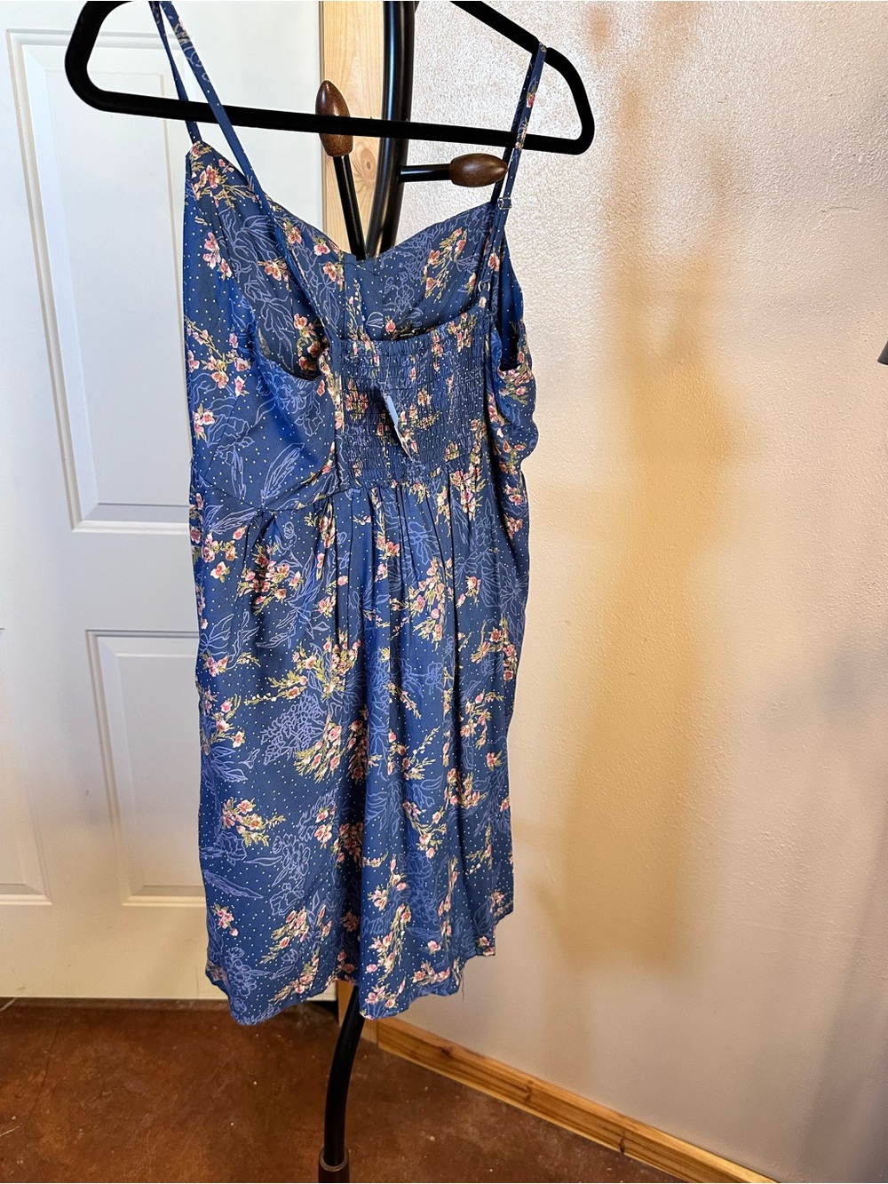 Angie Floral Spaghetti-Strap Sundress in blue Floral Women - Picture 6 of 7